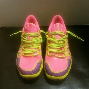 WOMEN'S REEBOK ZIG-TECH RUNNING SHOES SZ.5.5